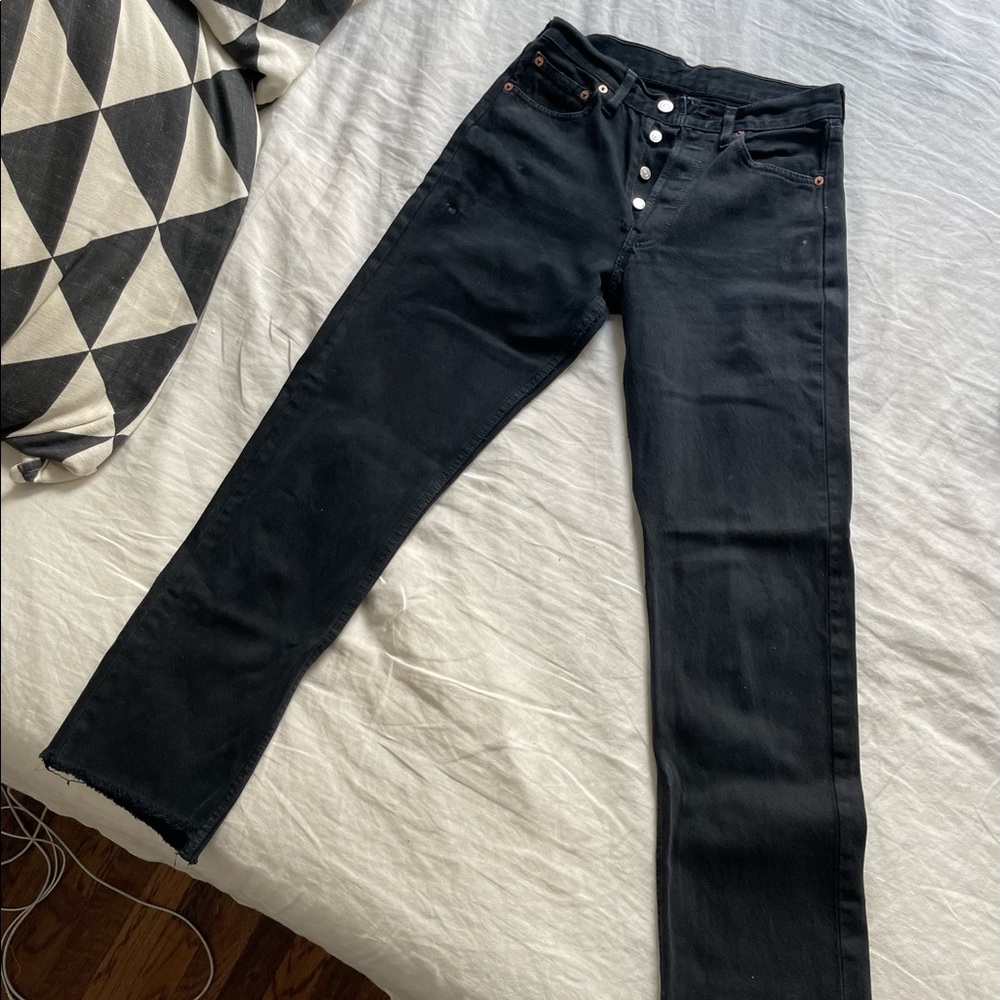 Vintage Black Distressed Levi’s